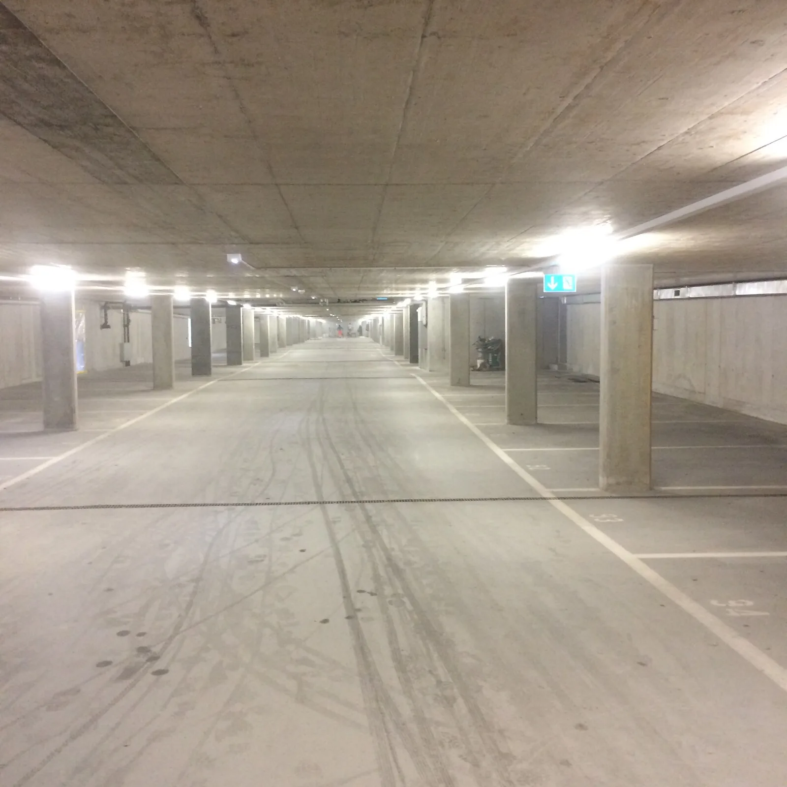 Einstellhalle vor der Beschichtung