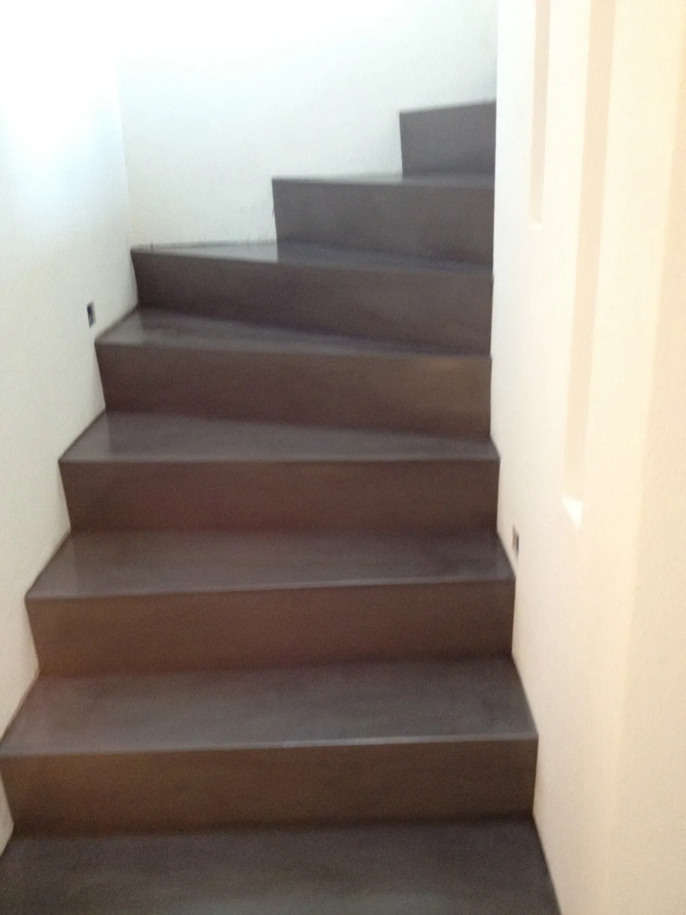 Beschichtete Treppenanlage